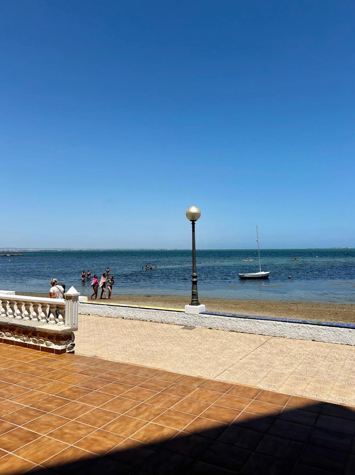Apartamento Mar Menor, Los Urrutias - Beachfront Apartment With Patio Under New Management Since July 2024 Cartagena Kültér fotó